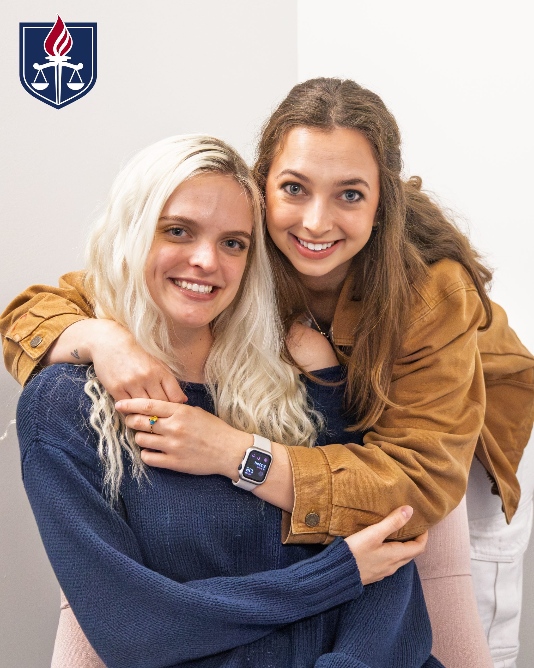 Ashlyn Hoffman & Adilyn George hugging